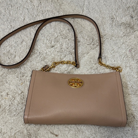 NWOT Tory Burch Carson Zip Top Crossbody - Picture 1 of 9